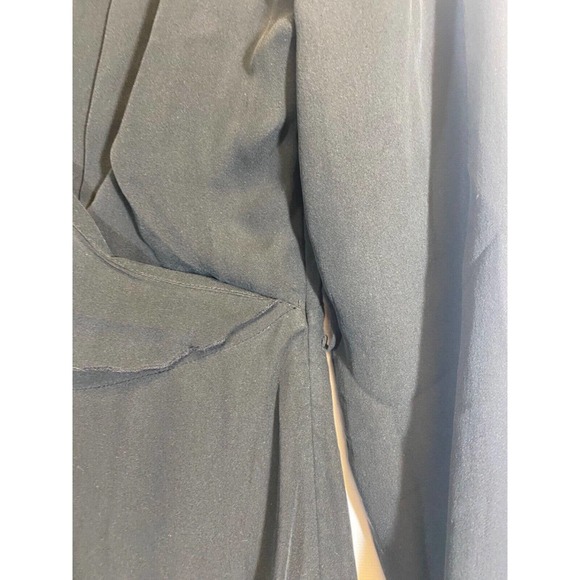 Isabella Bird Womens Sz 8 Silk Faux Wrap Ruffled V Neck Aline Dress LBD Black D9 - Picture 3 of 7